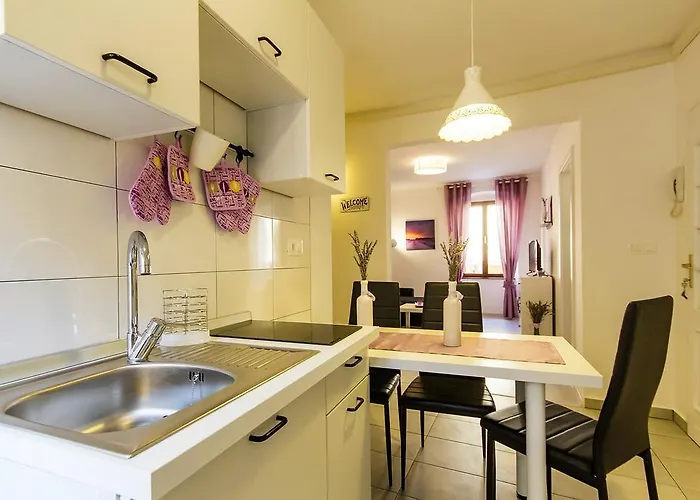 Center Lori Apartmán *